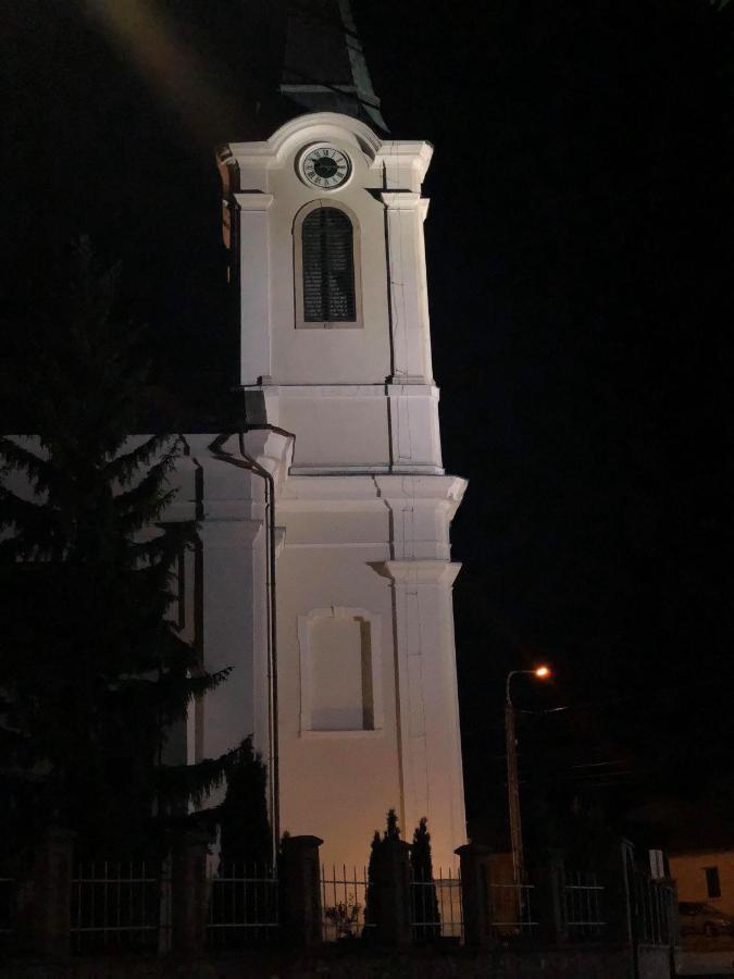Babahaz Villa Bodajk Buitenkant foto